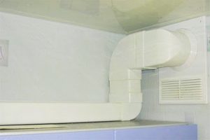 Установка воздуховода для кухонной вытяжки в Тарусе