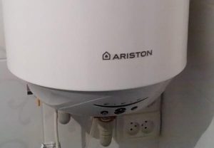 Замена водонагревателя Аристон в Тарусе